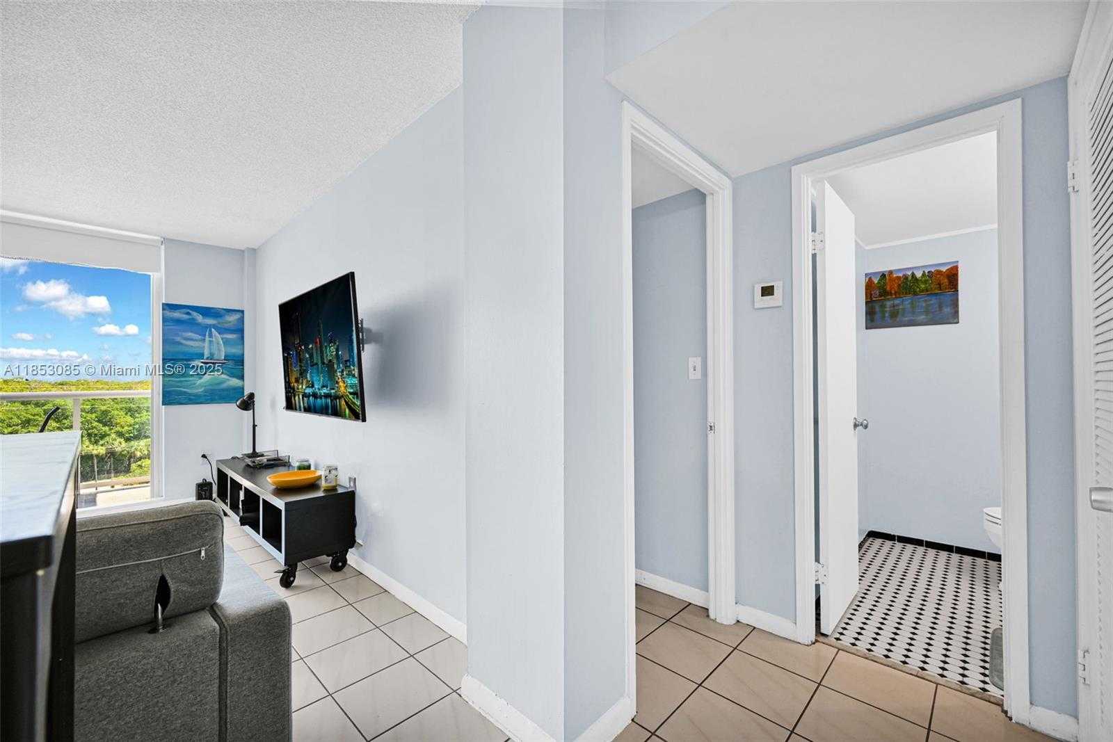 Small Image of 2841 NORTH EAST 163RD ST #710, North Miami Beach Number 17