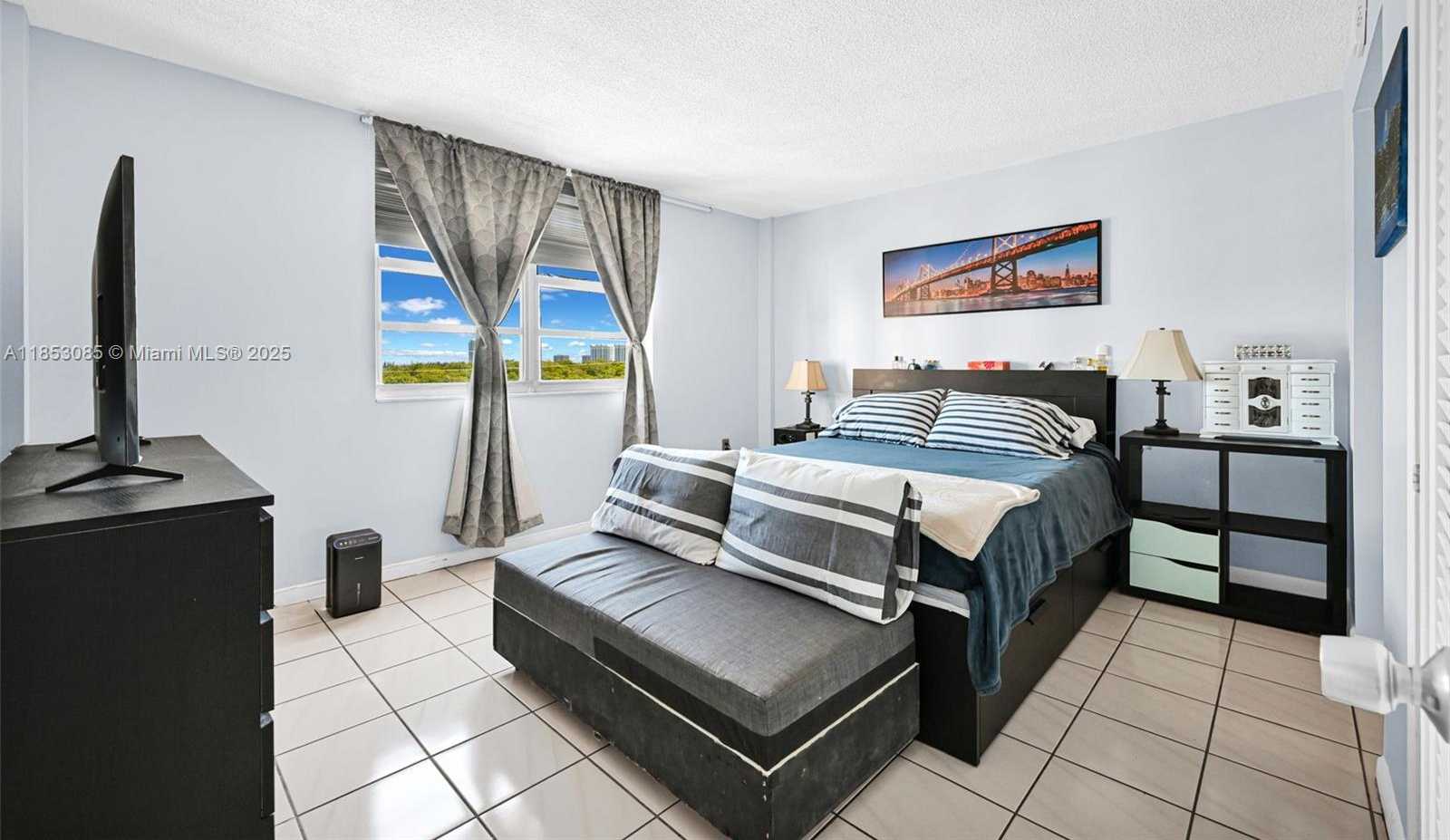 Small Image of 2841 NORTH EAST 163RD ST #710, North Miami Beach Number 20