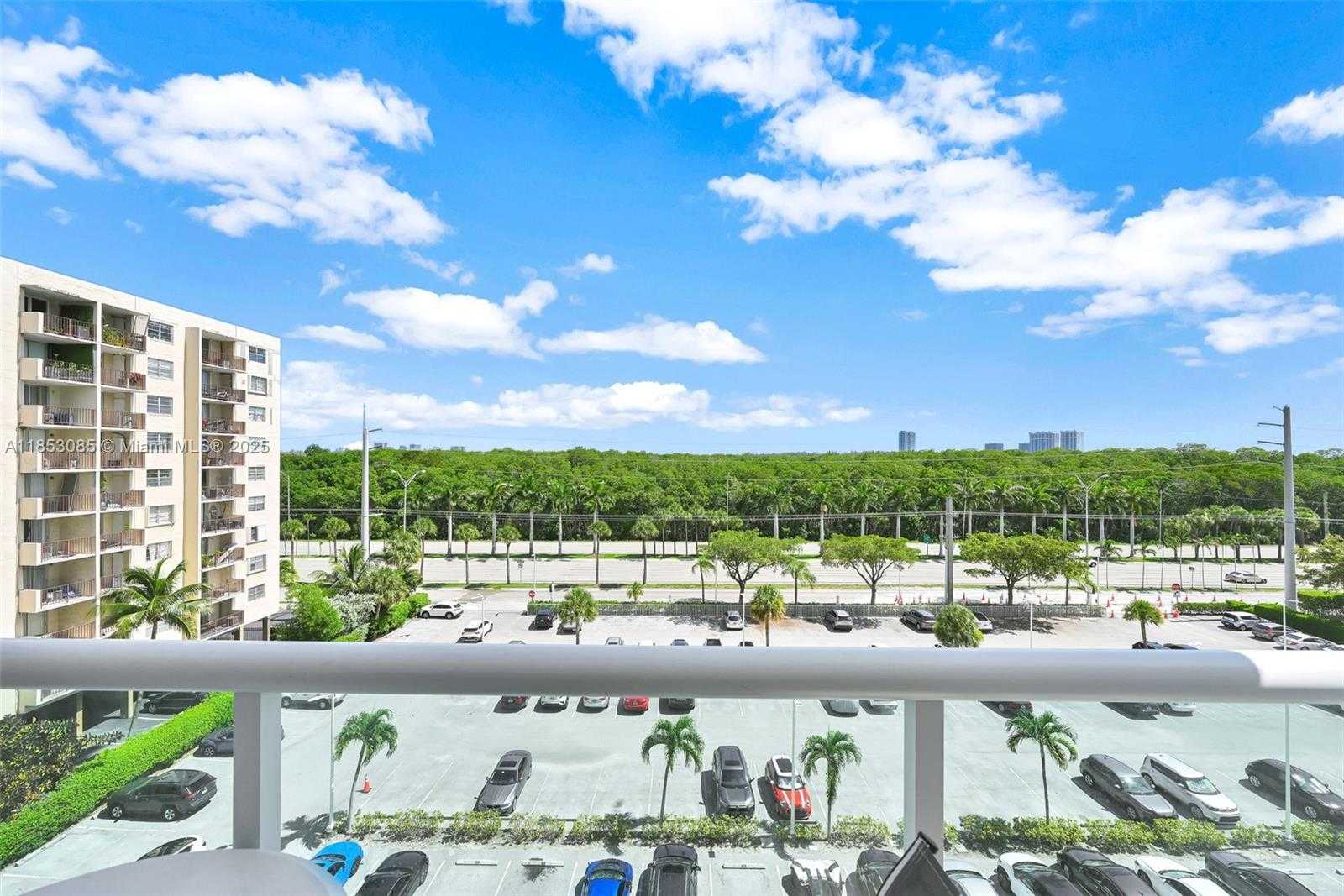 Small Image of 2841 NORTH EAST 163RD ST #710, North Miami Beach Number 24