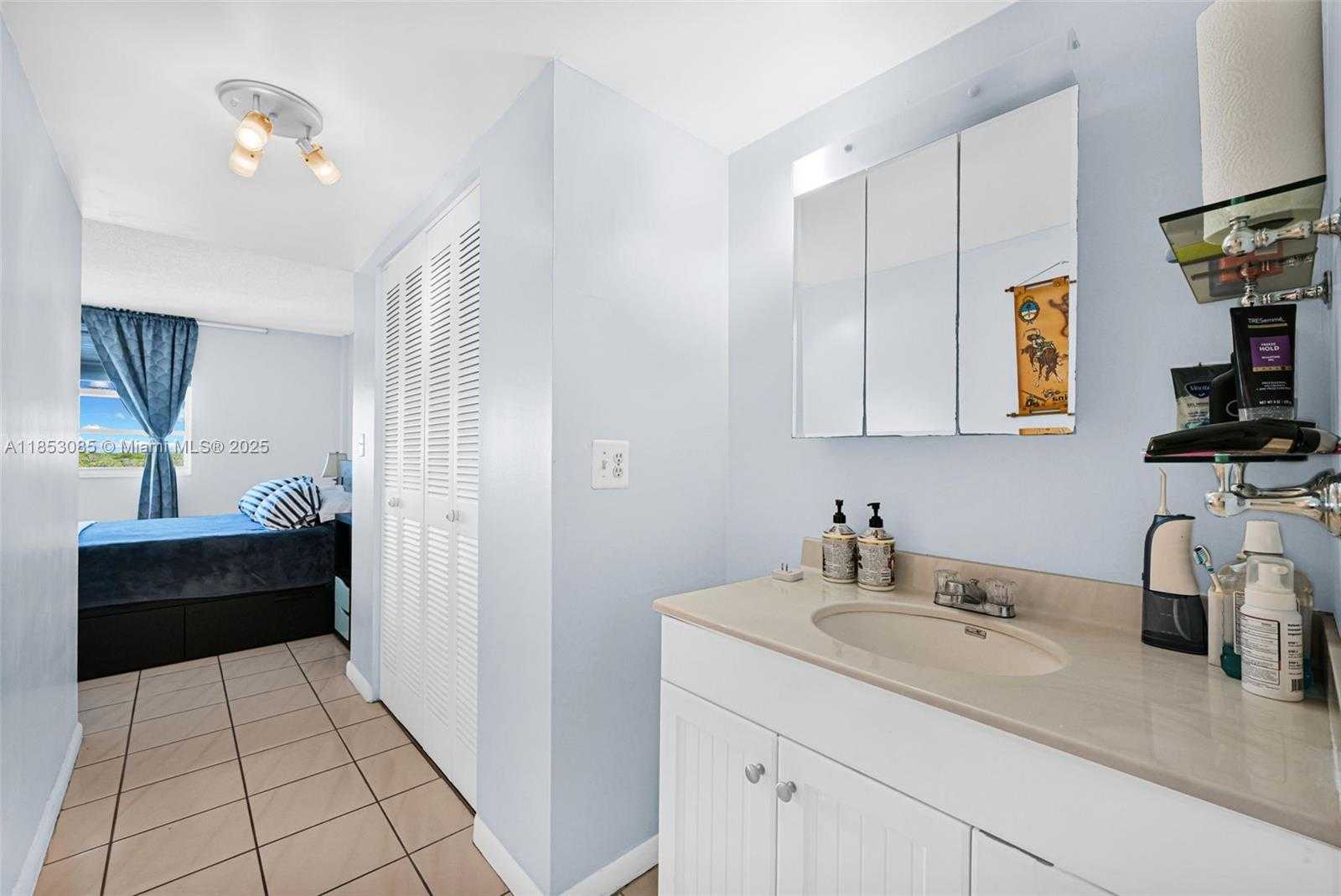Small Image of 2841 NORTH EAST 163RD ST #710, North Miami Beach Number 27
