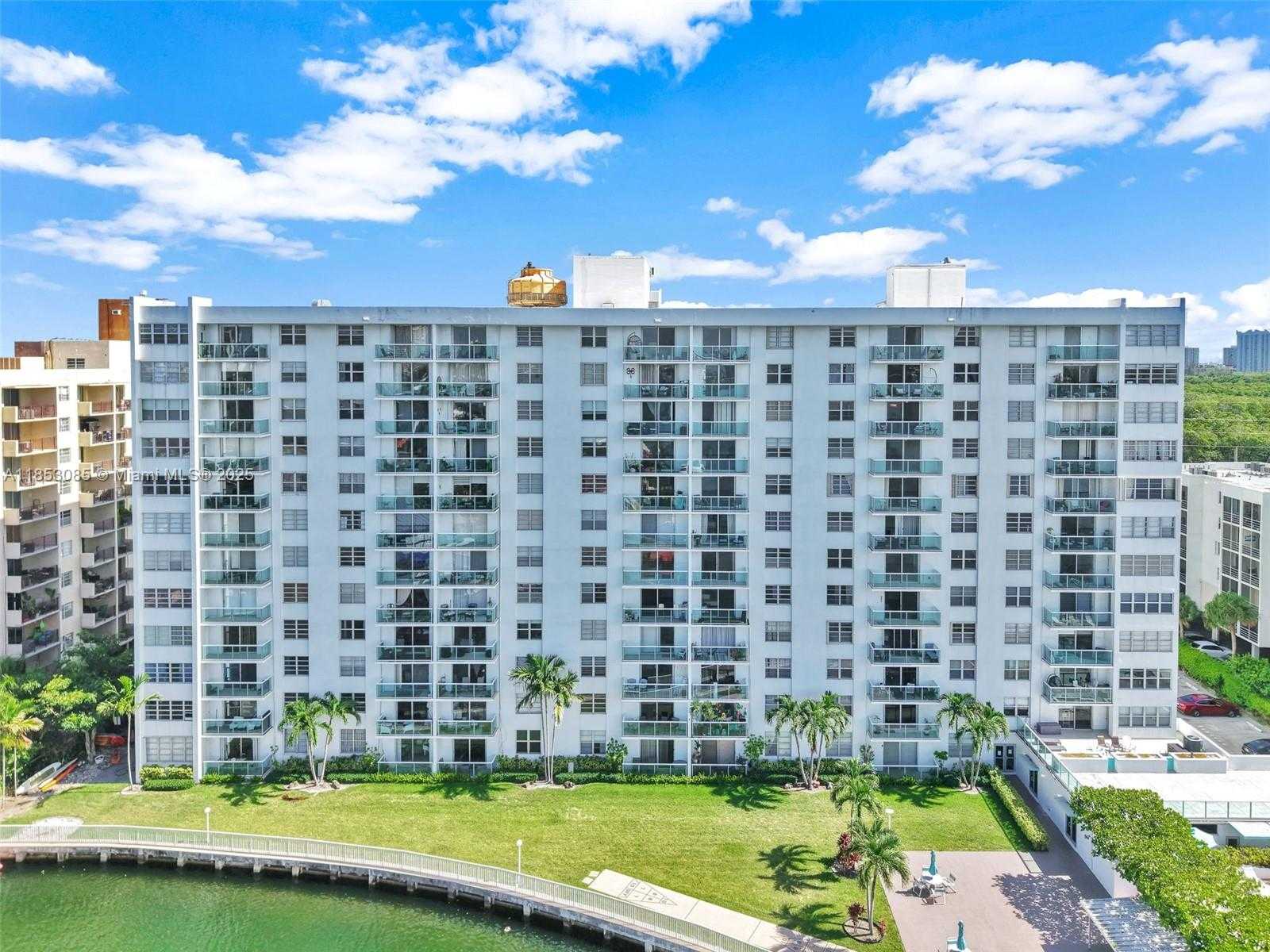 Small Image of 2841 NORTH EAST 163RD ST #710, North Miami Beach Number 44
