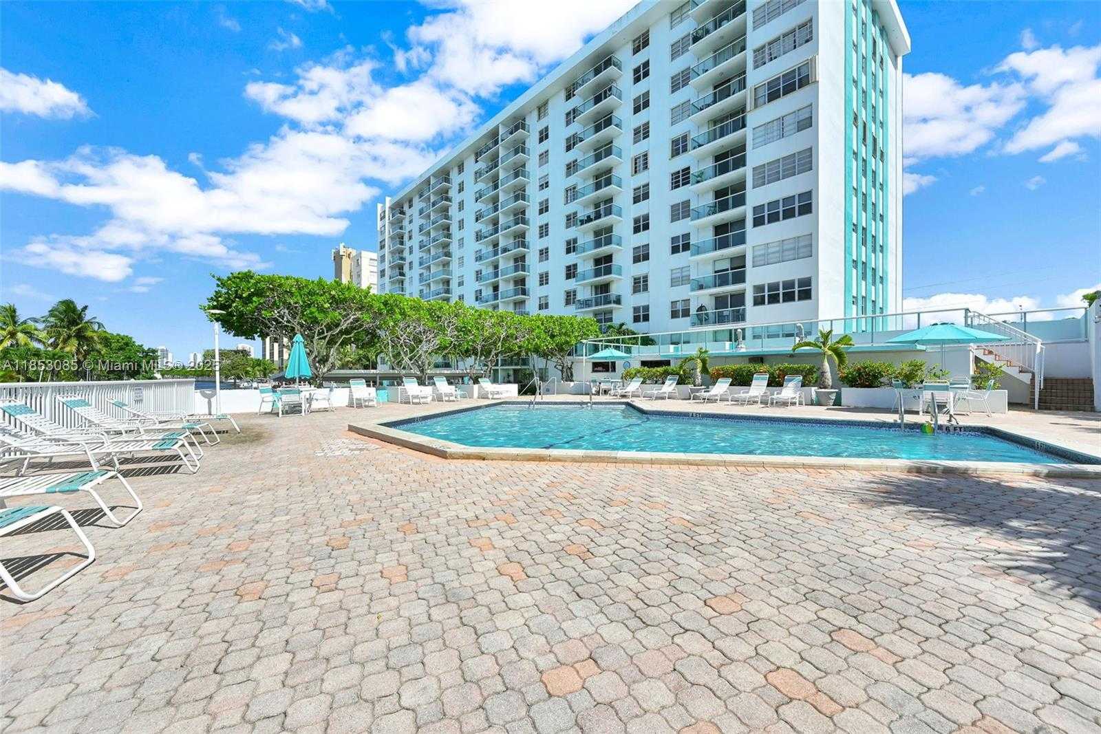 Small Image of 2841 NORTH EAST 163RD ST #710, North Miami Beach Number 49