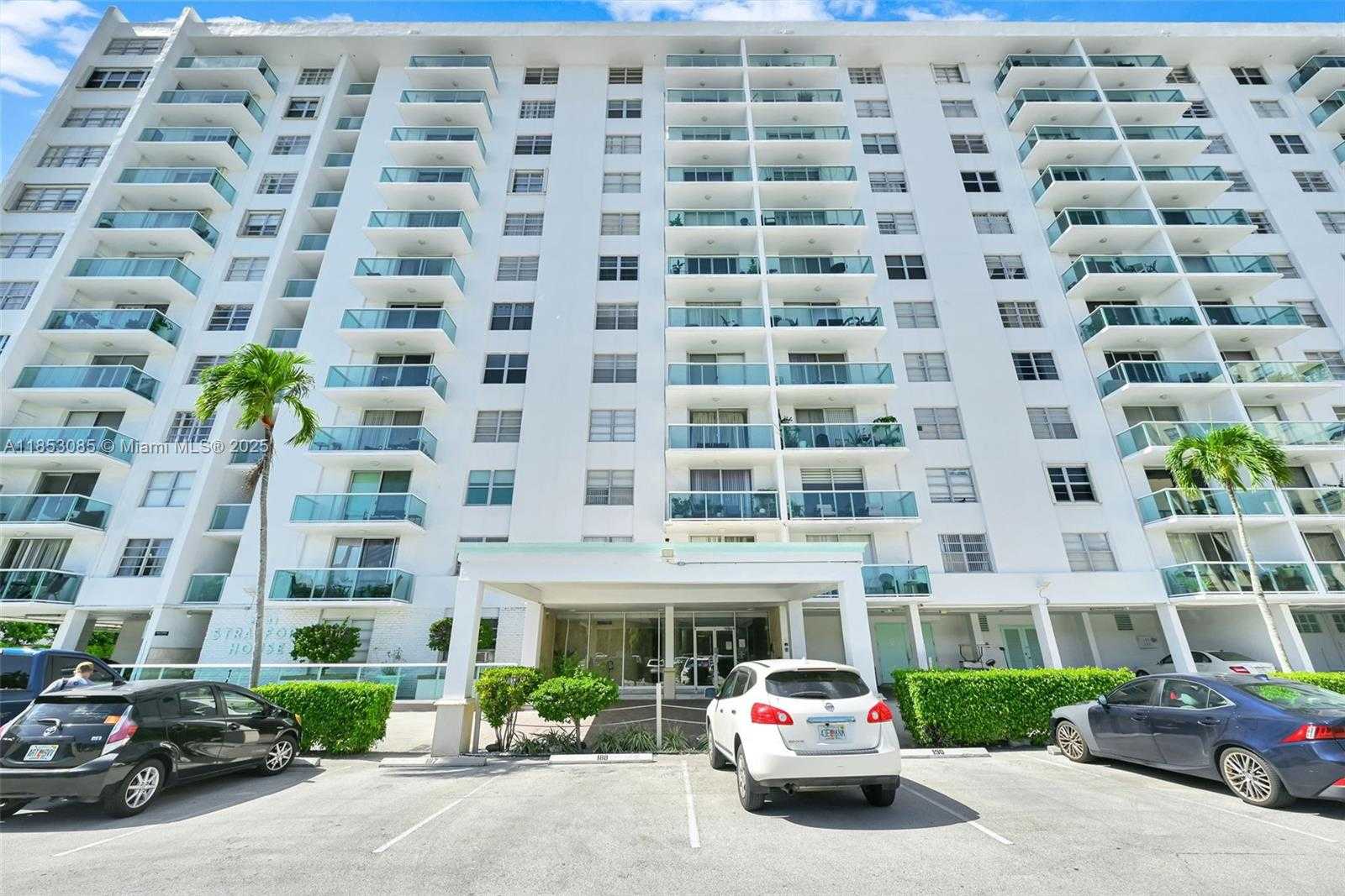 Small Image of 2841 NORTH EAST 163RD ST #710, North Miami Beach Number 53