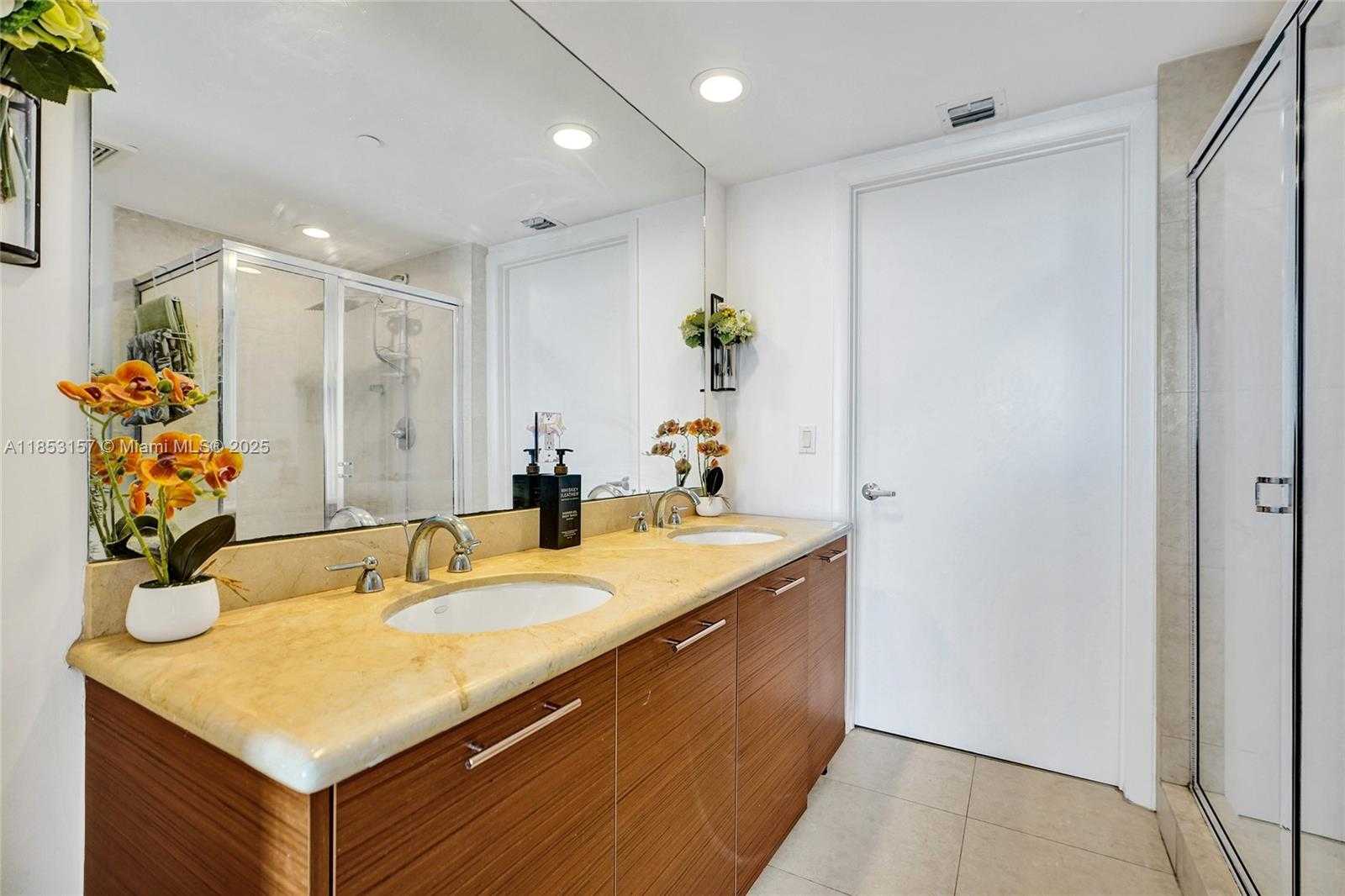 Small Image of 50 BISCAYNE BLVD #3006, Miami Number 10