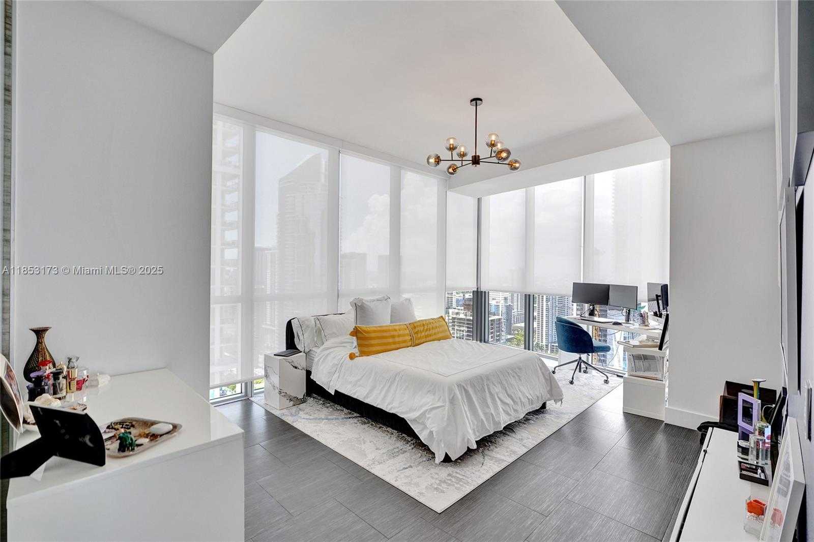 Small Image of 1100 BISCAYNE BLVD #3708, Miami Number 11