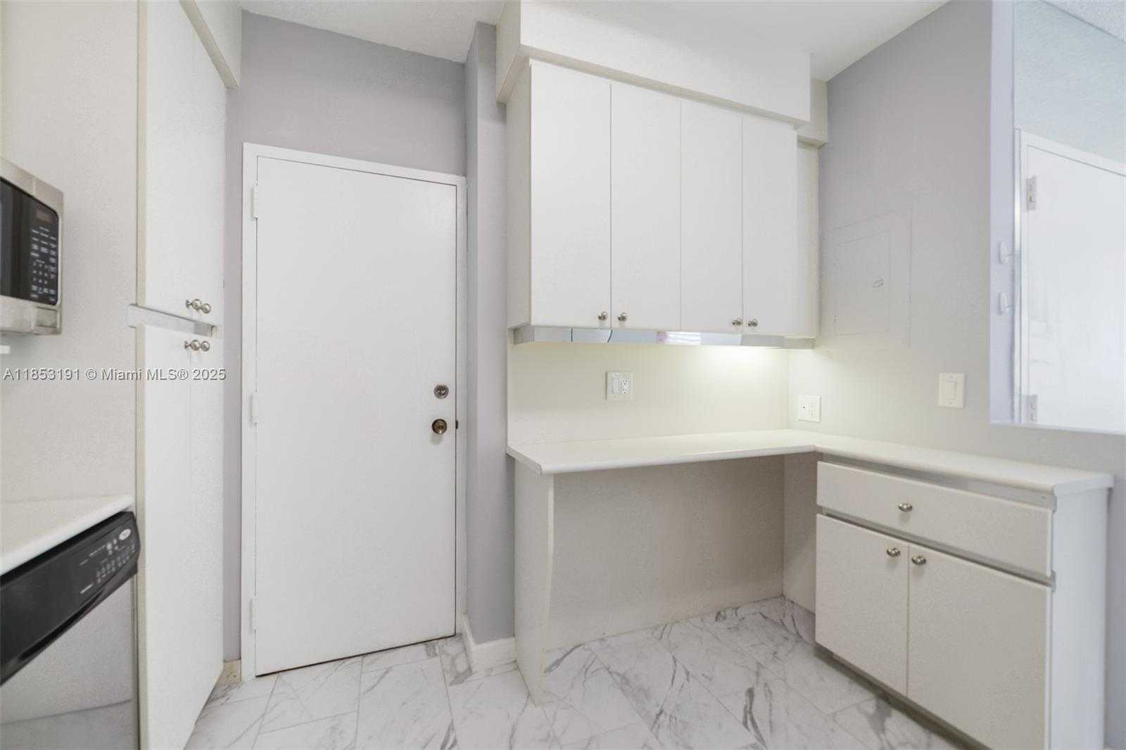 Small Image of 1950 SOUTH OCEAN DR #21F, Hallandale Beach Number 12