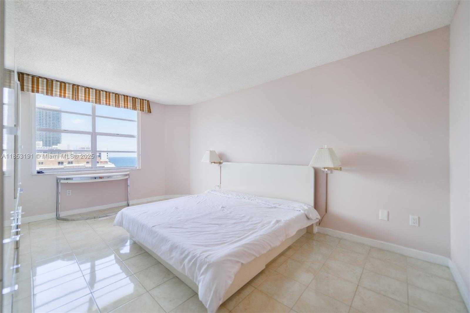 Small Image of 1950 SOUTH OCEAN DR #21F, Hallandale Beach Number 14