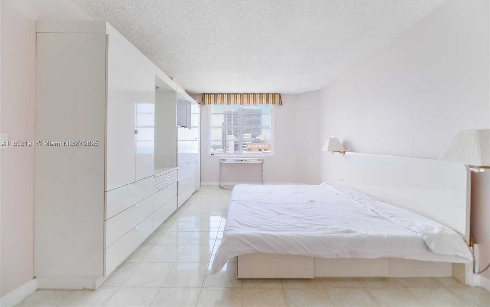 Small Image of 1950 SOUTH OCEAN DR #21F, Hallandale Beach Number 15