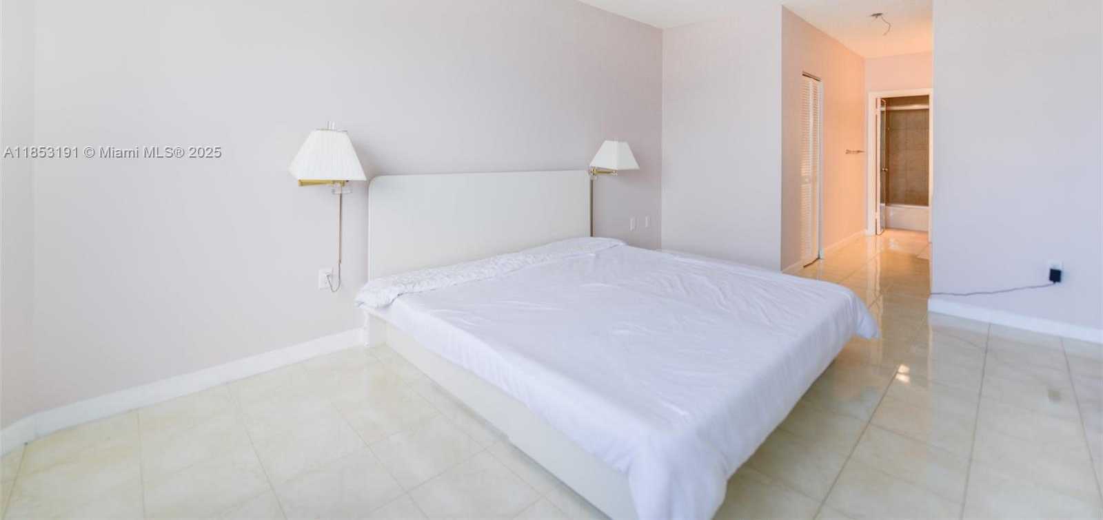 Small Image of 1950 SOUTH OCEAN DR #21F, Hallandale Beach Number 17