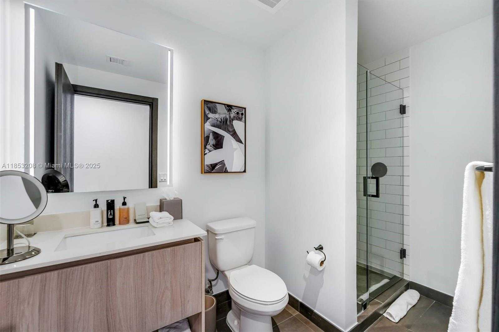 Small Image of 398 NORTH EAST 5TH STREET #1515, Miami Number 14