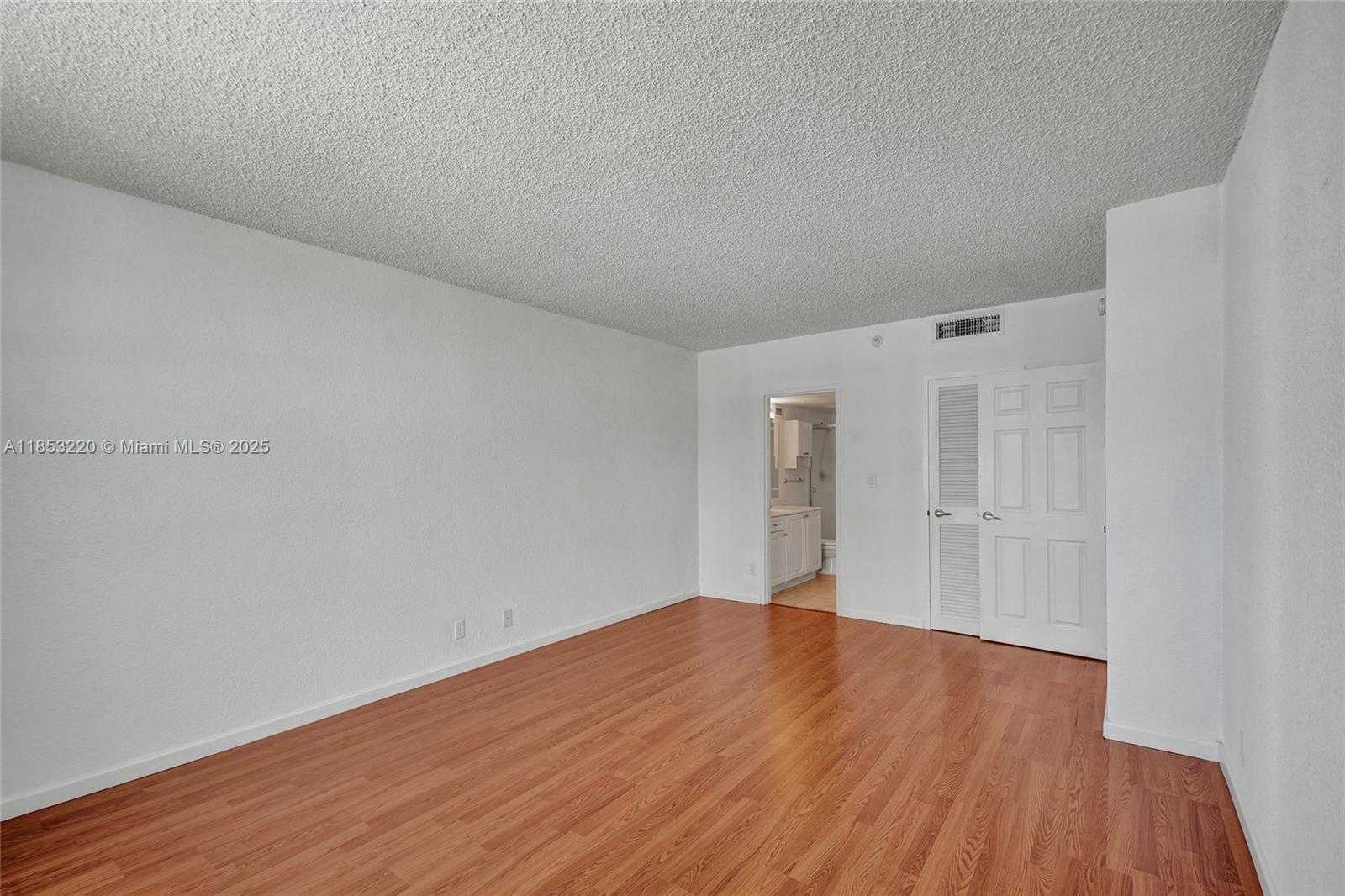 Small Image of 2501 SOUTH OCEAN DR #636, Hollywood Number 20