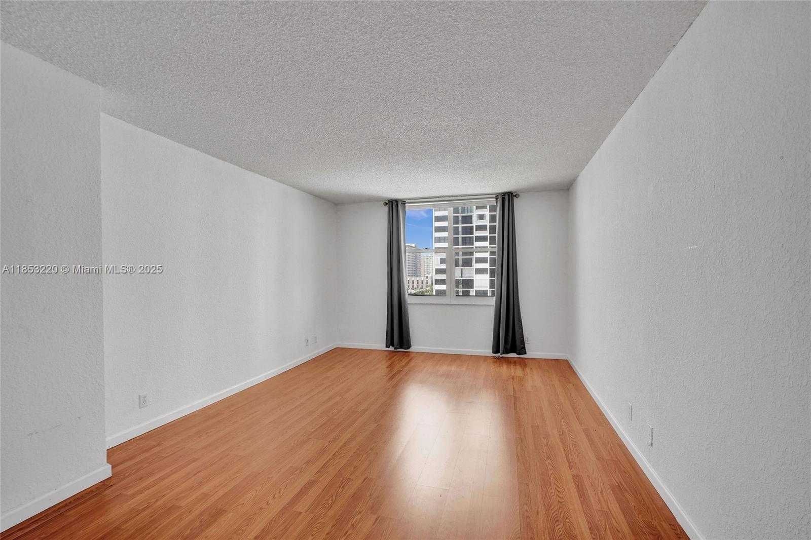 Small Image of 2501 SOUTH OCEAN DR #636, Hollywood Number 21