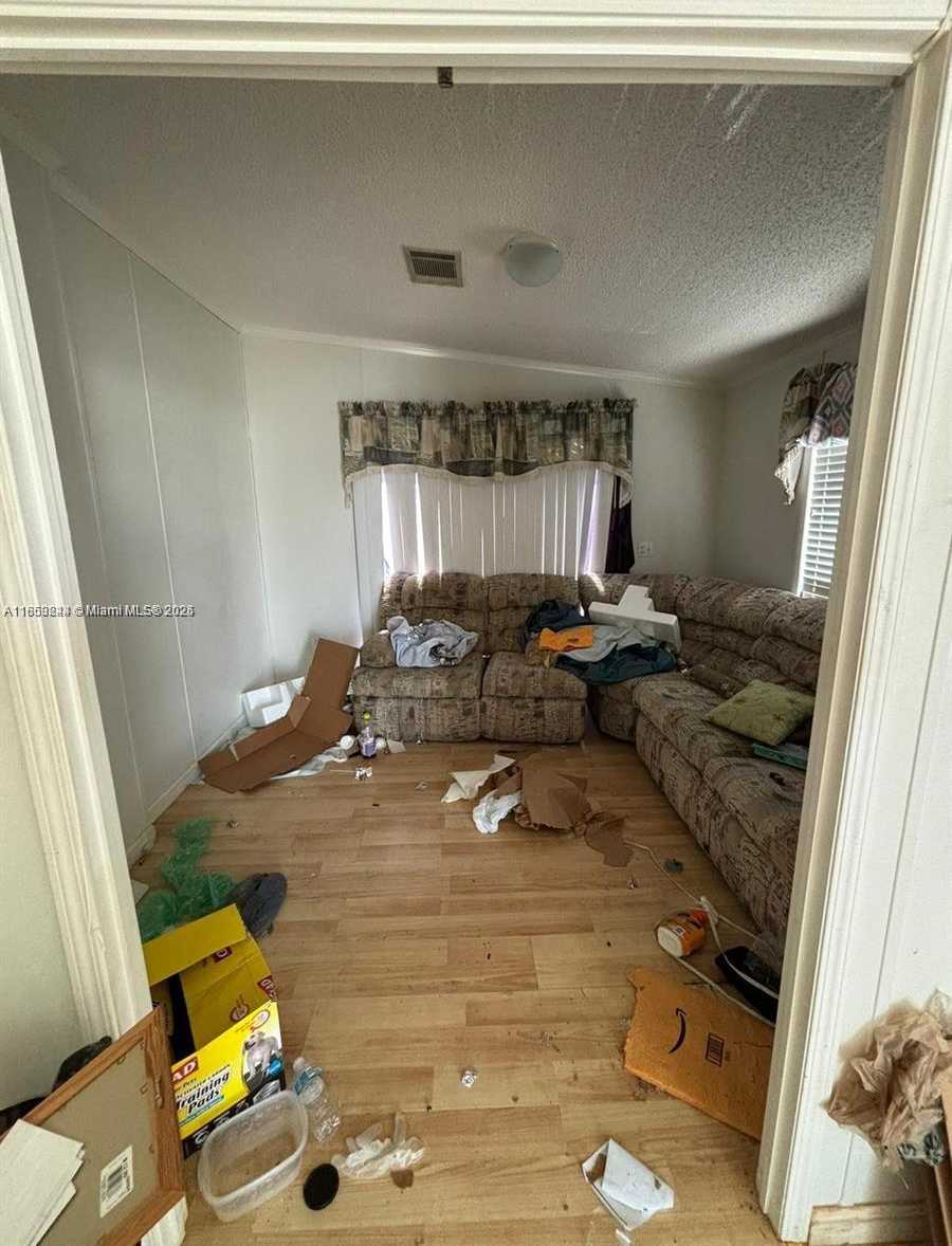 Small Image of 220 NORTH EAST 12TH AVE #37, Homestead Number 12