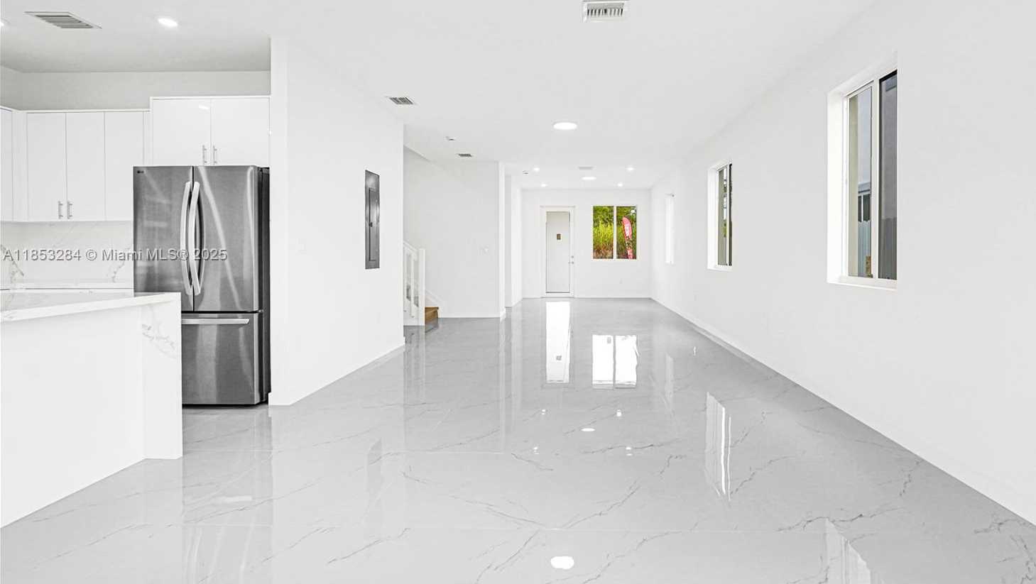 Small Image of 22479 SOUTH WEST 125 AVE #A, Miami Number 33