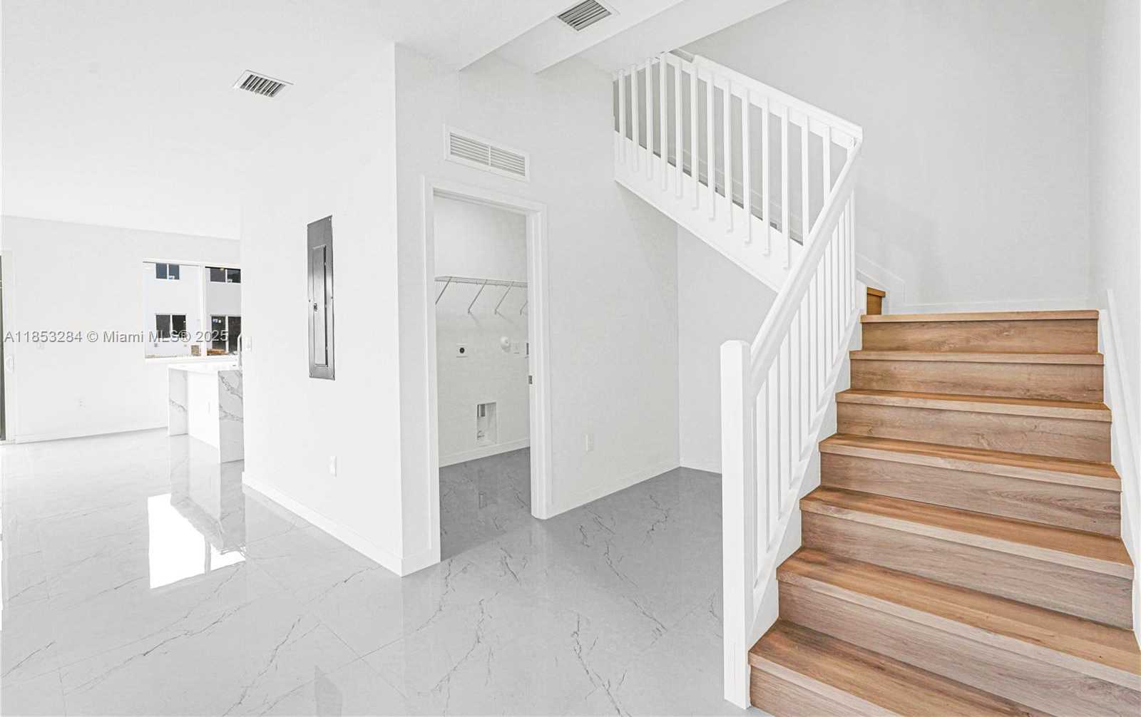 Small Image of 22479 SOUTH WEST 125 AVE #A, Miami Number 35
