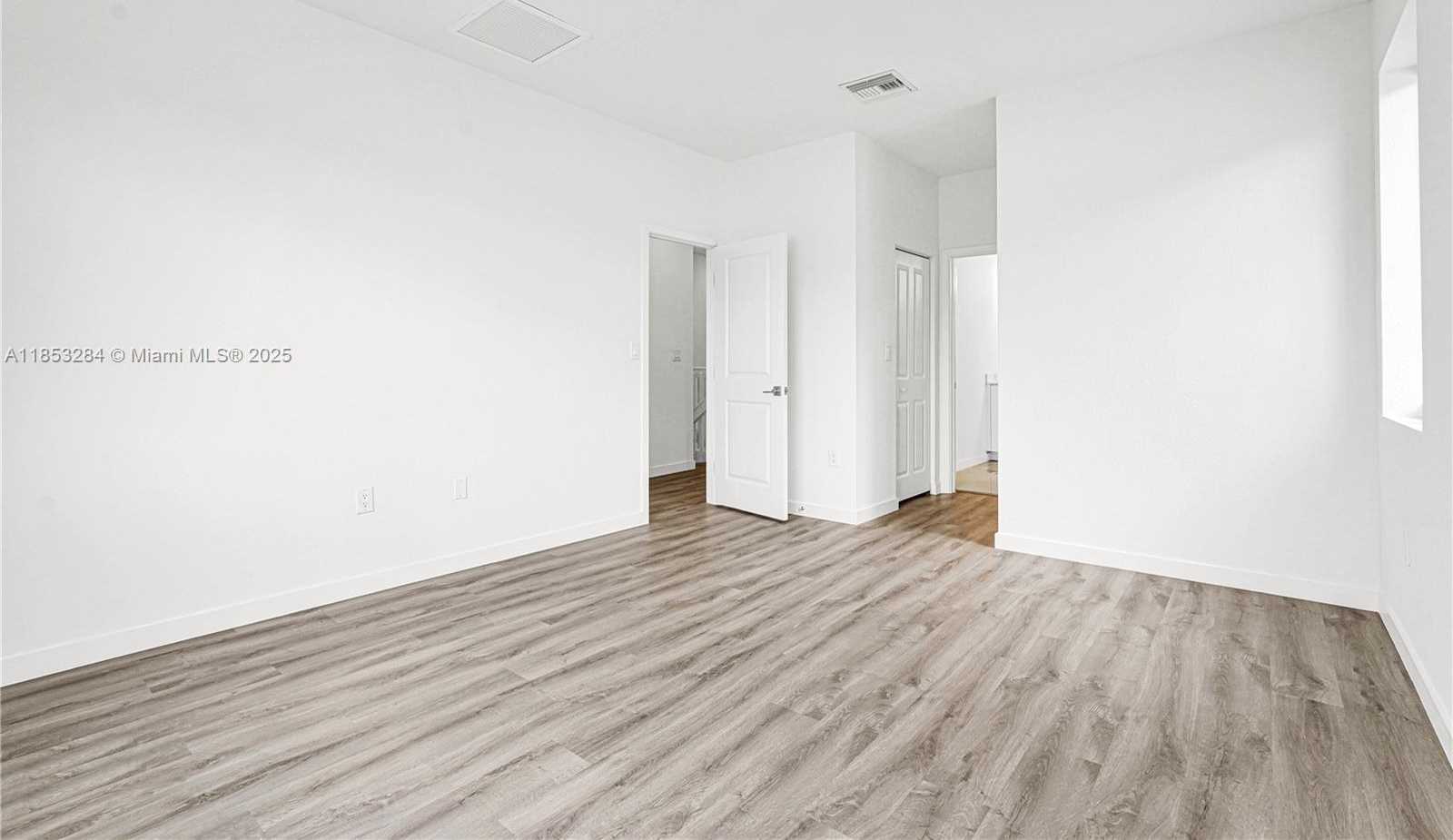 Small Image of 22479 SOUTH WEST 125 AVE #A, Miami Number 38