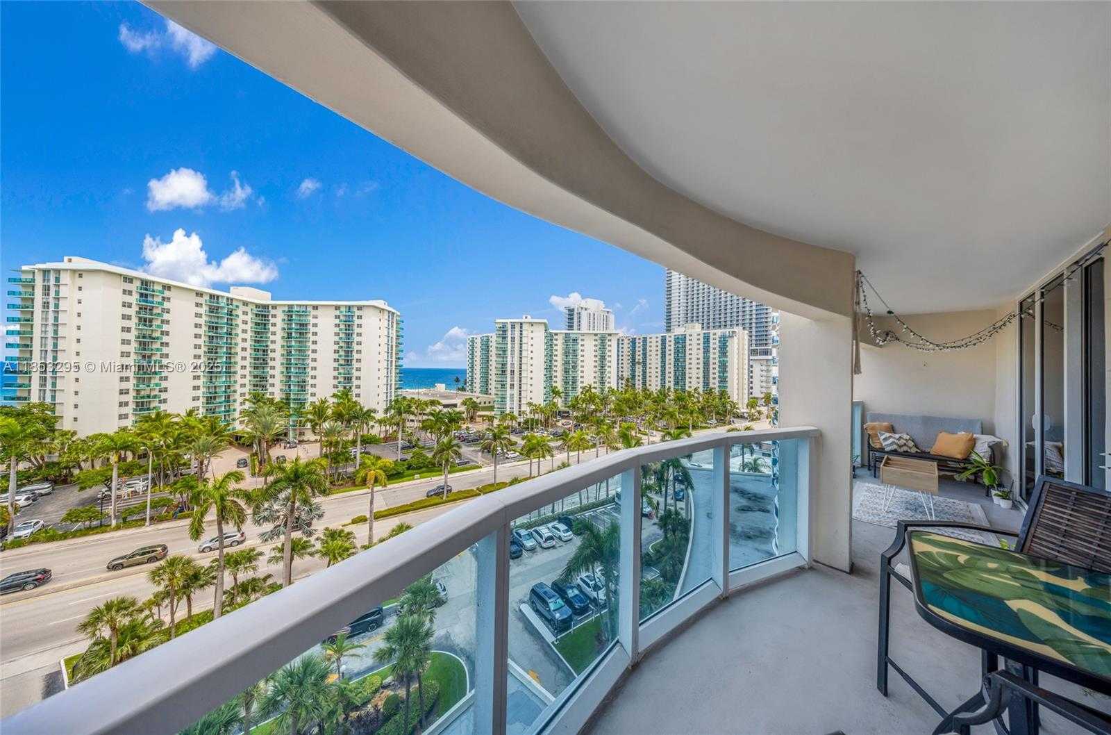 Small Image of 3800 SOUTH OCEAN DR #817, Hollywood Number 22