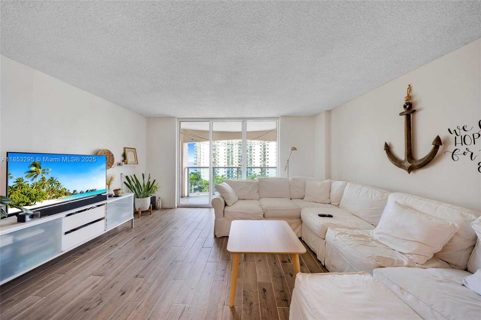 Small Image of 3800 SOUTH OCEAN DR #817, Hollywood Number 6