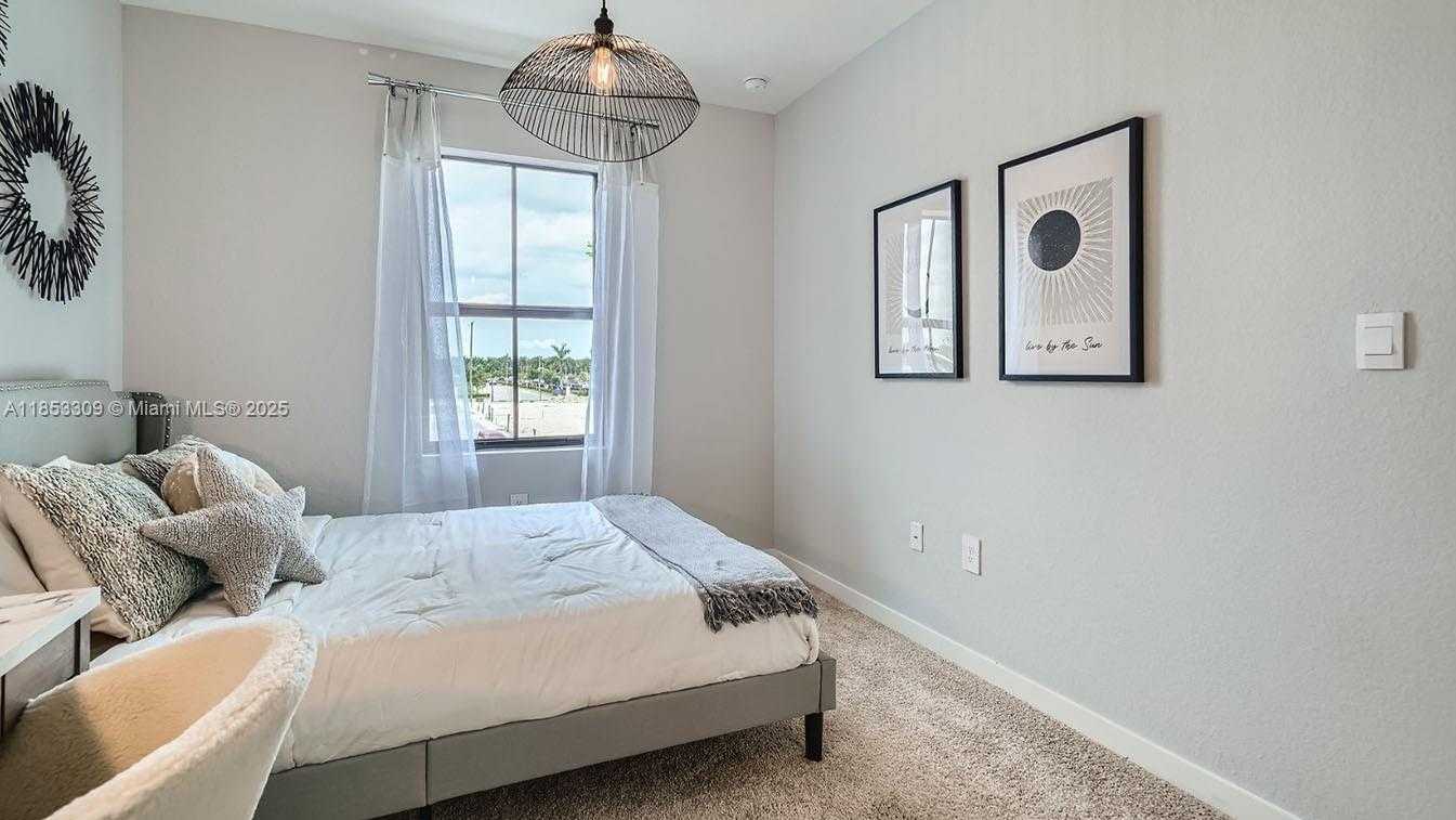 Small Image of 1517 NORTH EAST 3RD AVENUE, Florida City Number 19