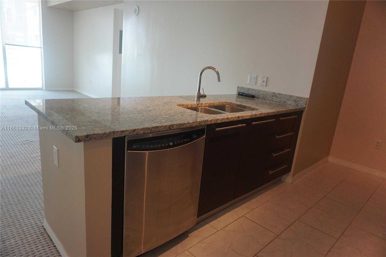 Small Image of 951 BRICKELL #4000, Miami Number 19