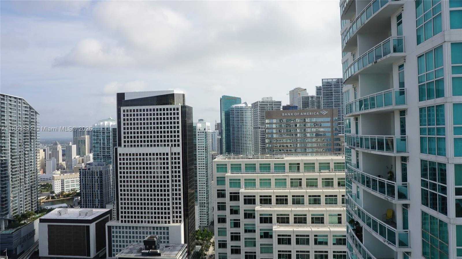 Small Image of 951 BRICKELL #4000, Miami Number 2