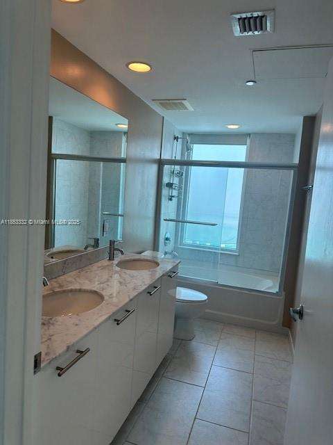 Small Image of 951 BRICKELL #4000, Miami Number 25