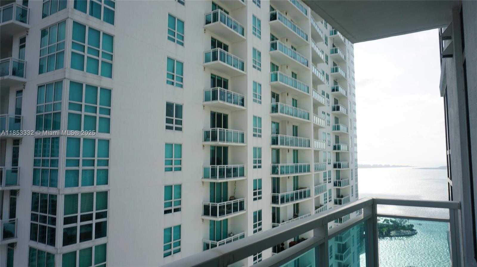 Small Image of 951 BRICKELL #4000, Miami Number 4
