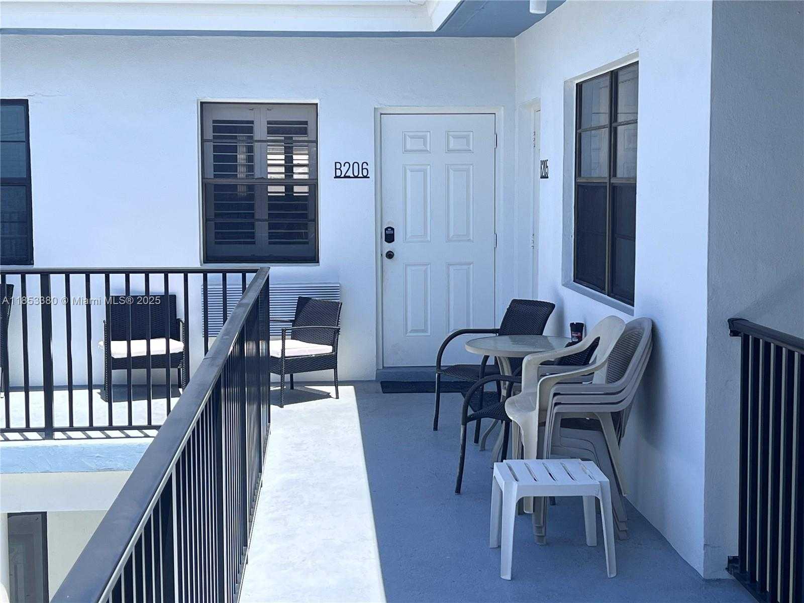 Small Image of 322 HARDING ST #B206, Hollywood Number 11