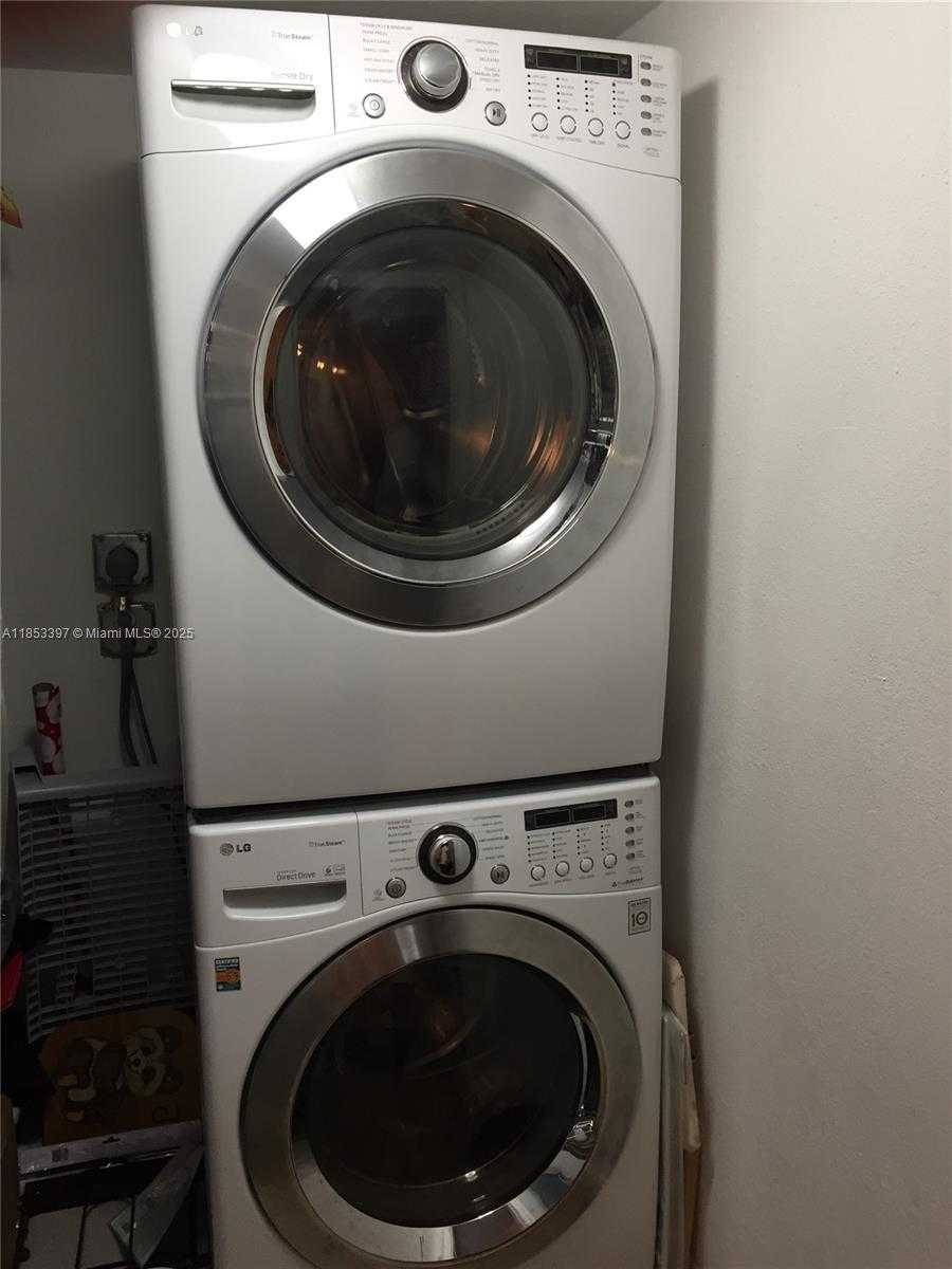 Small Image of 13253 SOUTH WEST 111 TE #3, Miami Number 19