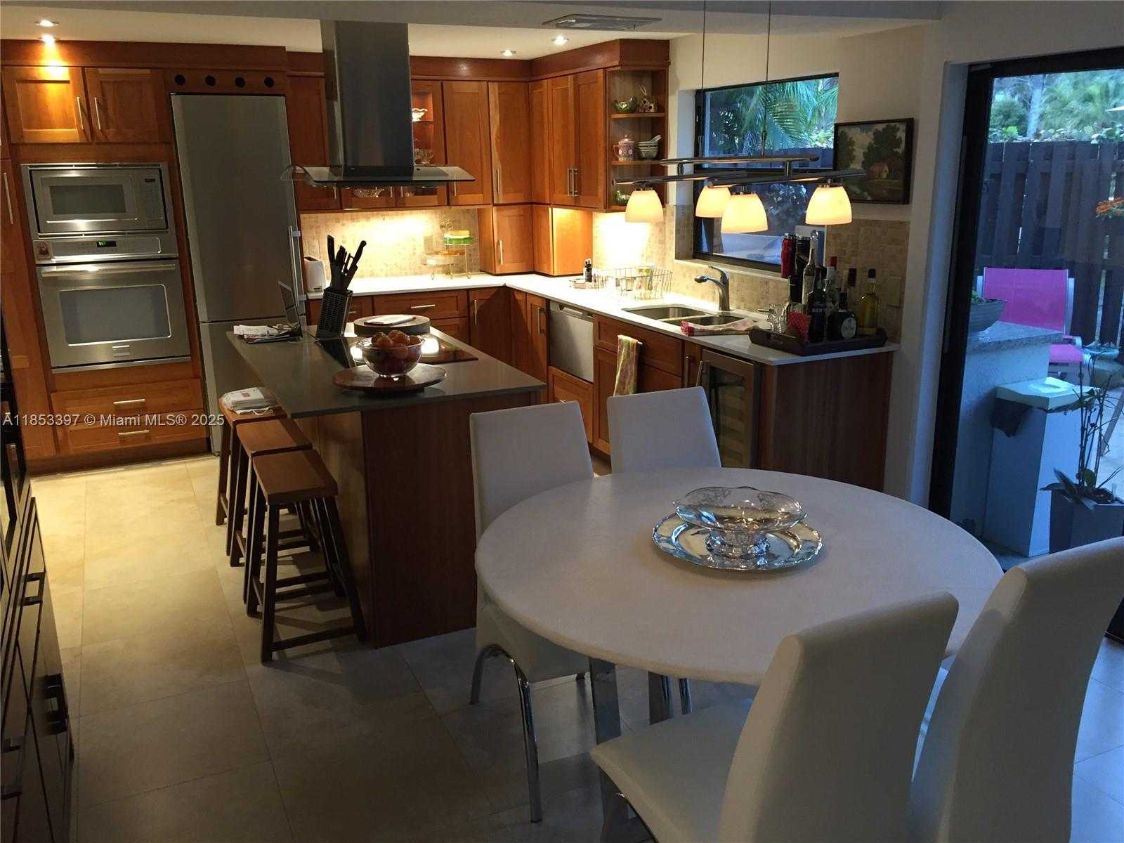 Small Image of 13253 SOUTH WEST 111 TE #3, Miami Number 25