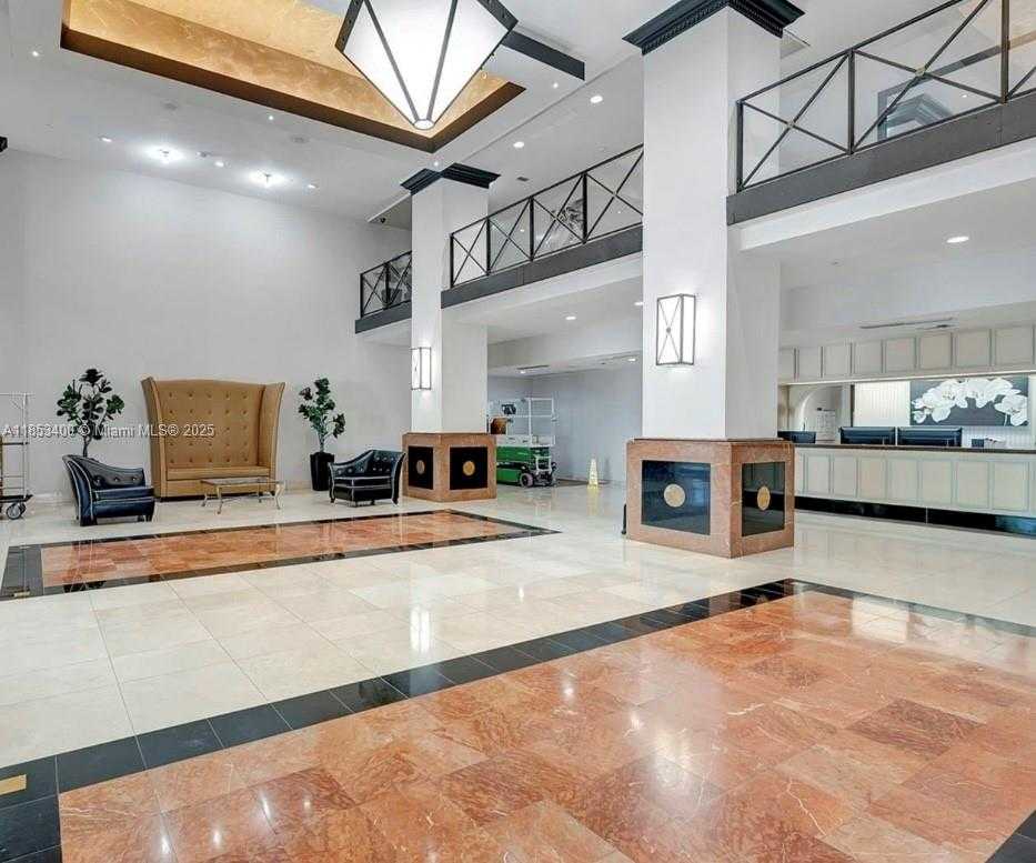 Small Image of 555 15TH ST #32D, Miami Number 22