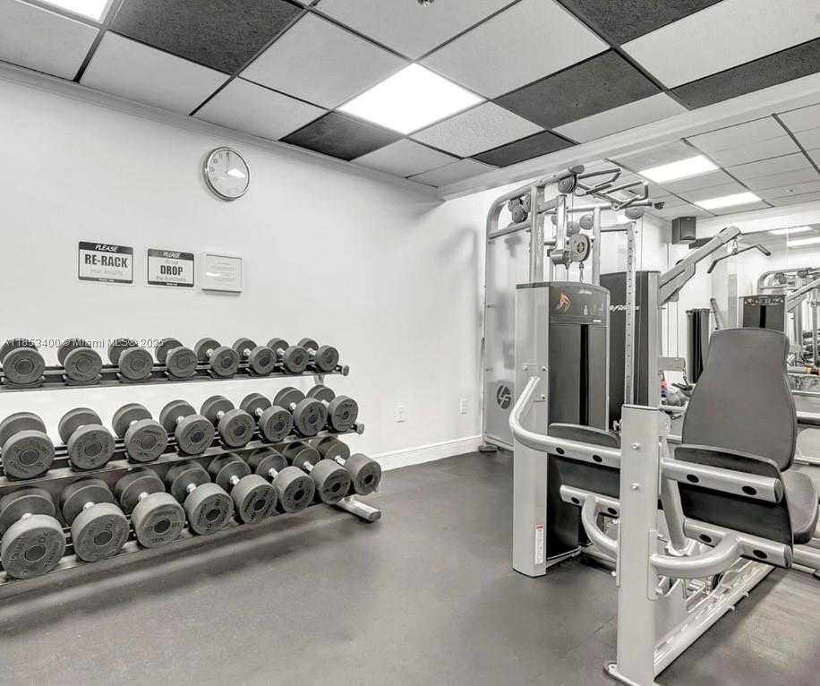 Small Image of 555 15TH ST #32D, Miami Number 26