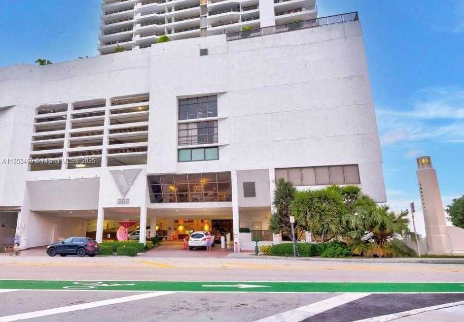 Small Image of 555 15TH ST #32D, Miami Number 32
