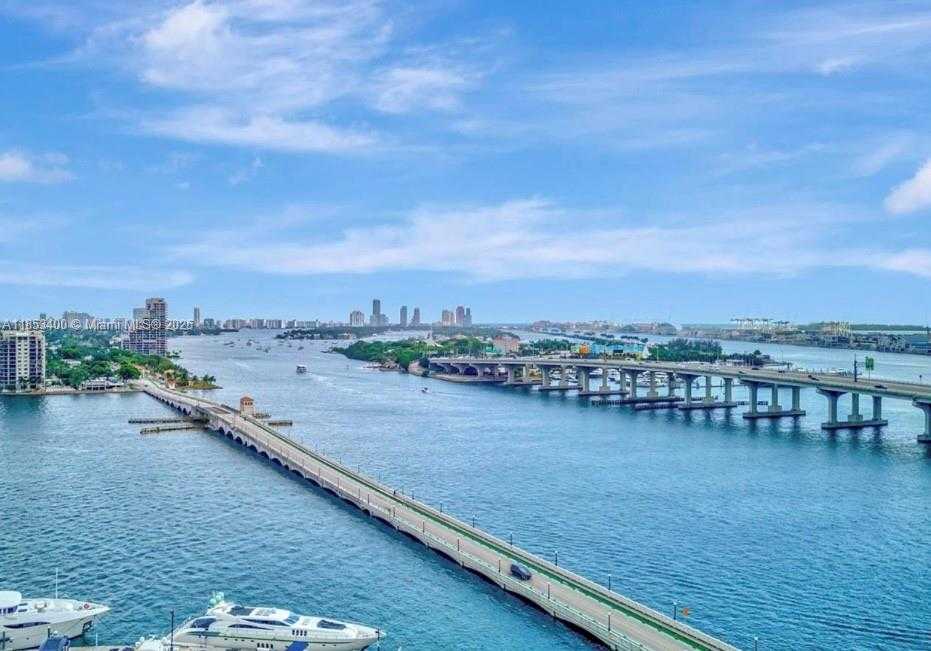 Small Image of 555 15TH ST #32D, Miami Number 35