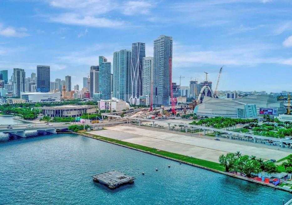 Small Image of 555 15TH ST #32D, Miami Number 44