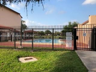 Small Image of 425 WEST PARK DR #12, Miami Number 2