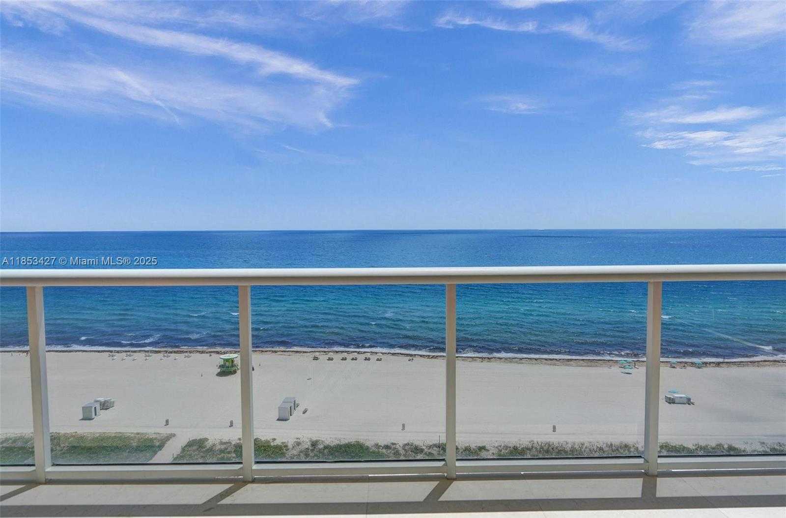 Small Image of 5757 COLLINS AVE #1605, Miami Beach Number 37