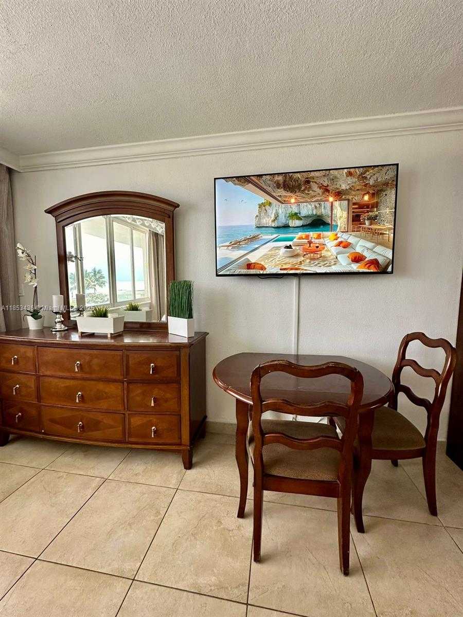 Small Image of 19201 COLLINS AVE #108, Sunny Isles Beach Number 12