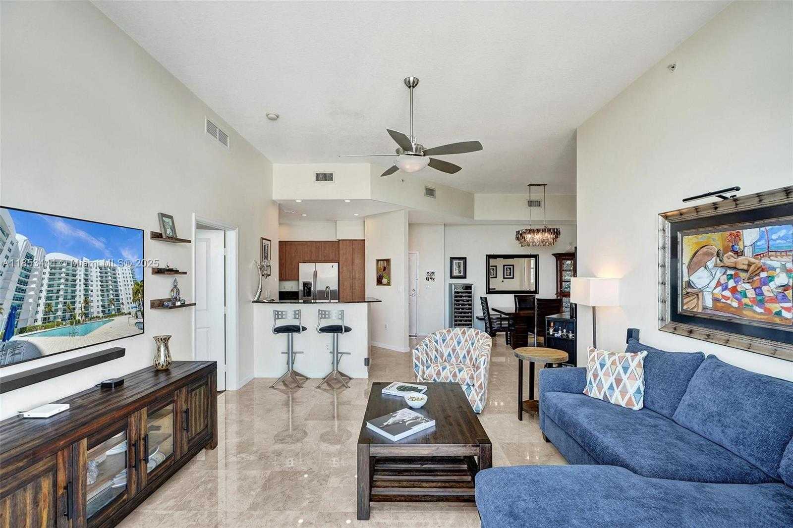 Small Image of 7900 HARBOR ISLAND DR #PH15, North Bay Village Number 14