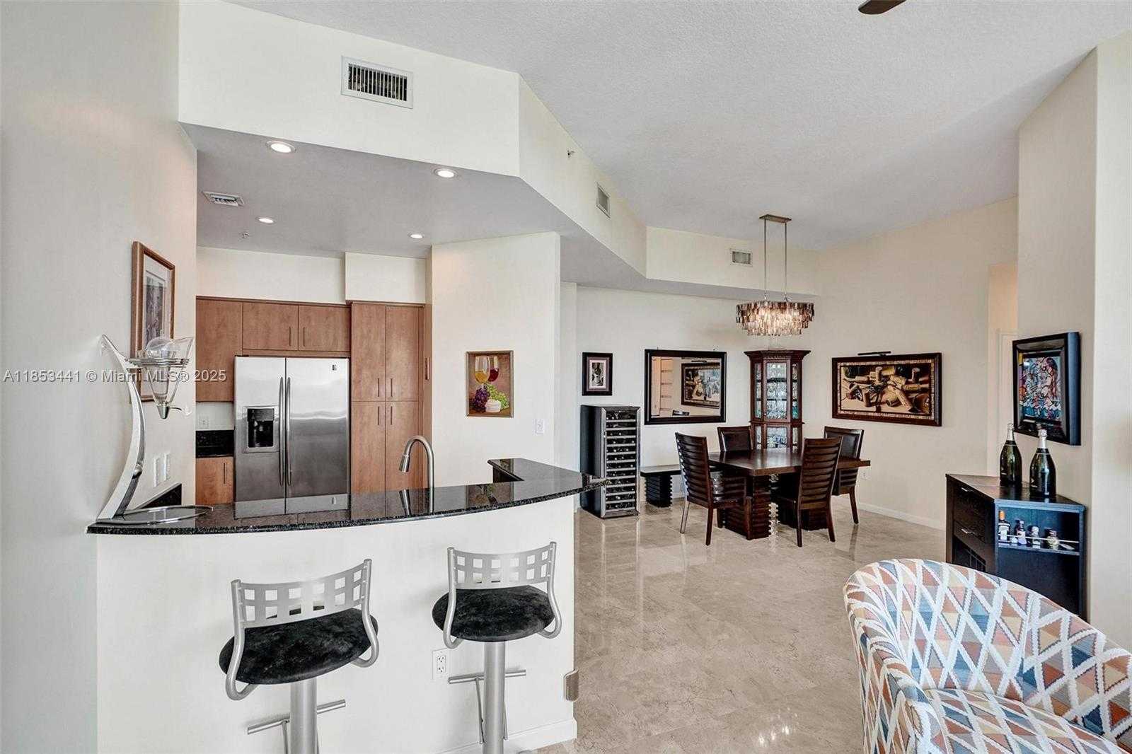 Small Image of 7900 HARBOR ISLAND DR #PH15, North Bay Village Number 17
