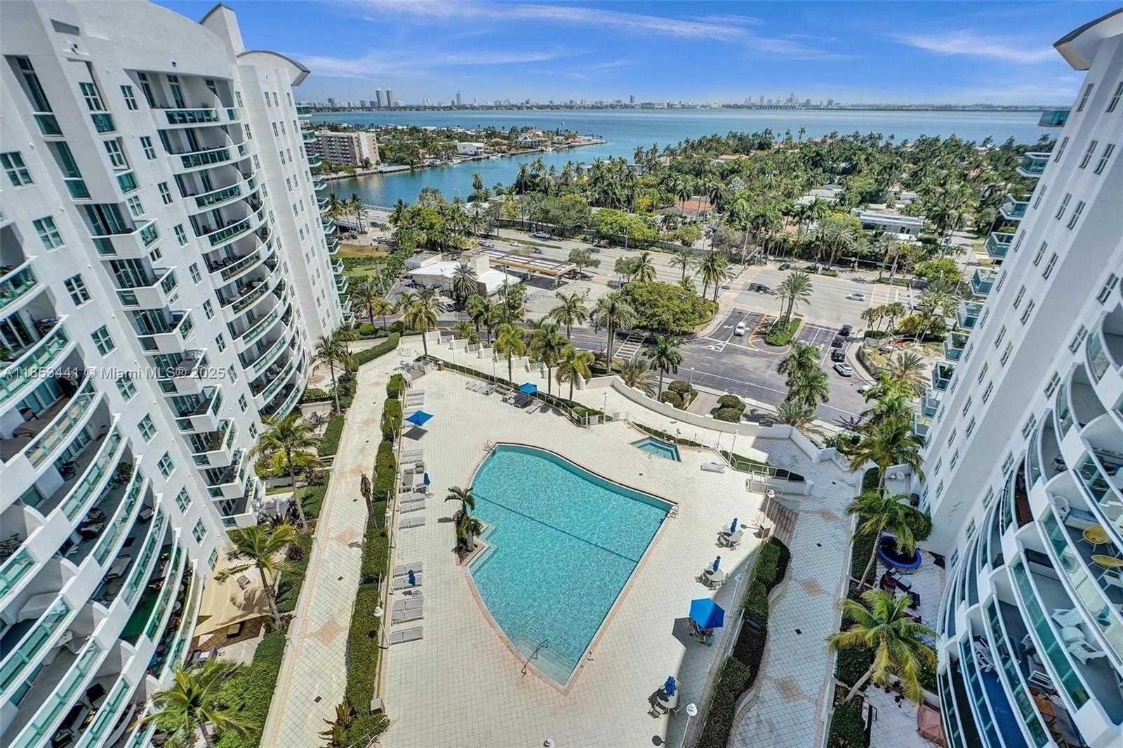 Small Image of 7900 HARBOR ISLAND DR #PH15, North Bay Village Number 53