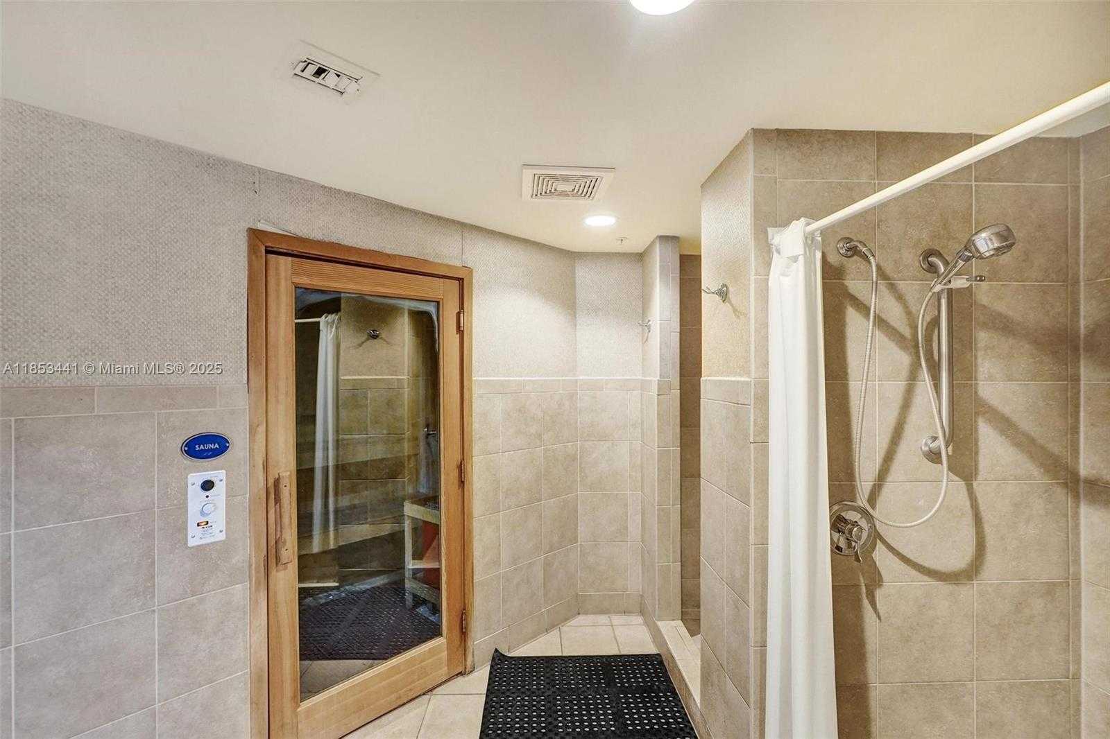 Small Image of 7900 HARBOR ISLAND DR #PH15, North Bay Village Number 63