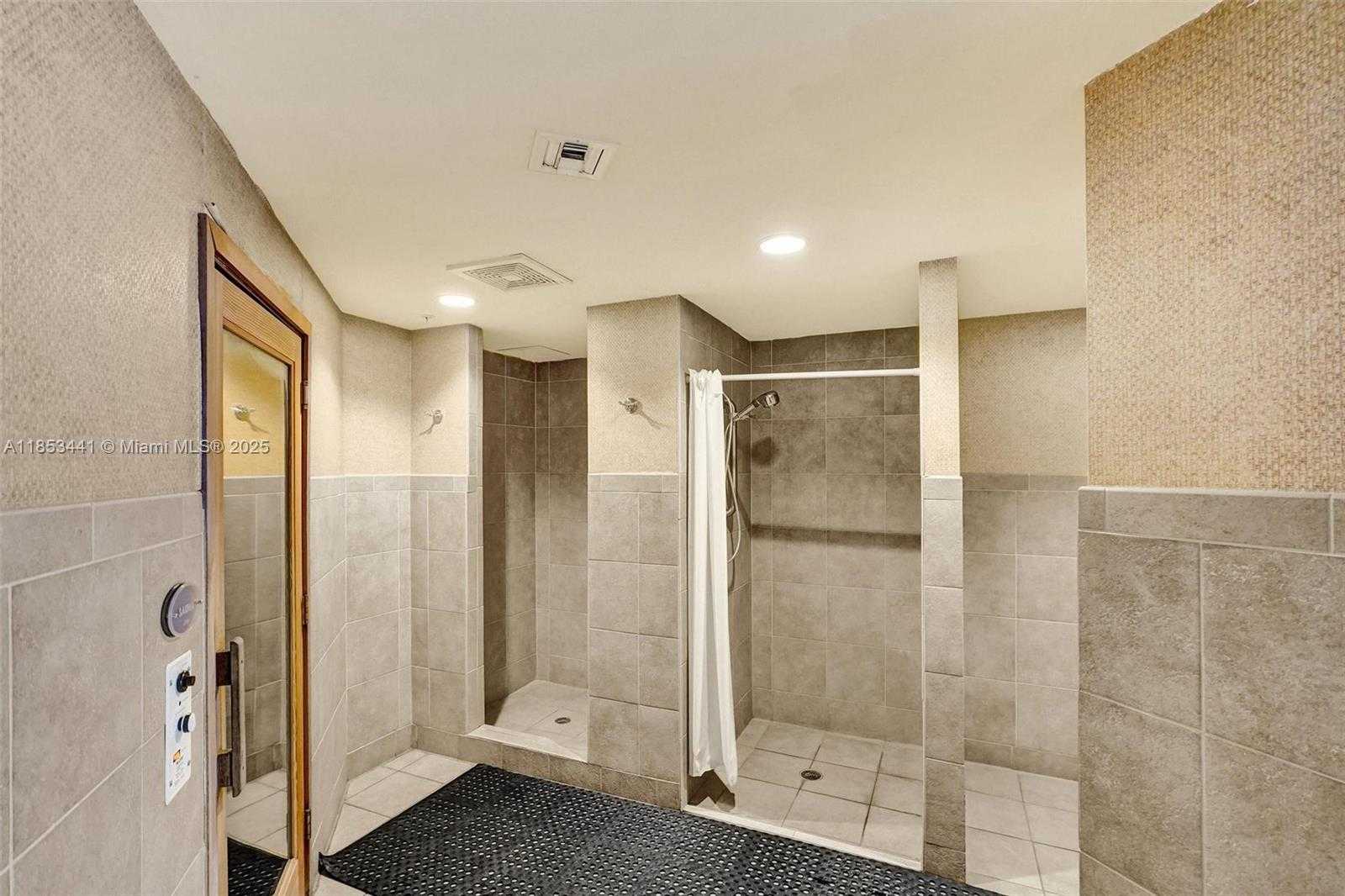 Small Image of 7900 HARBOR ISLAND DR #PH15, North Bay Village Number 64