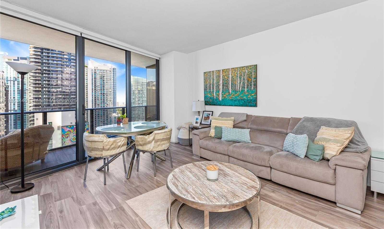 Small Image of 801 SOUTH MIAMI AVE #2503, Miami Number 10