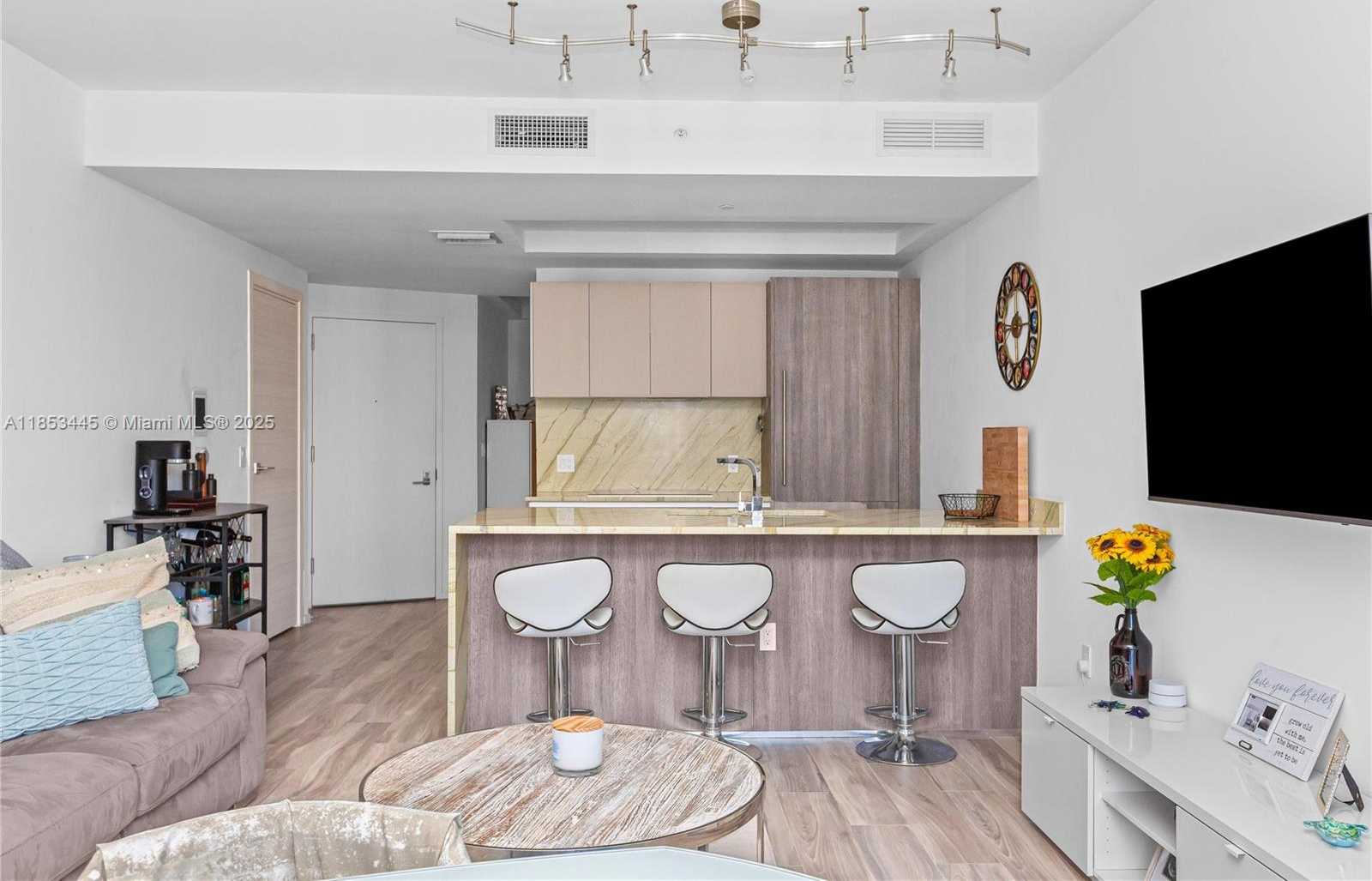 Small Image of 801 SOUTH MIAMI AVE #2503, Miami Number 15