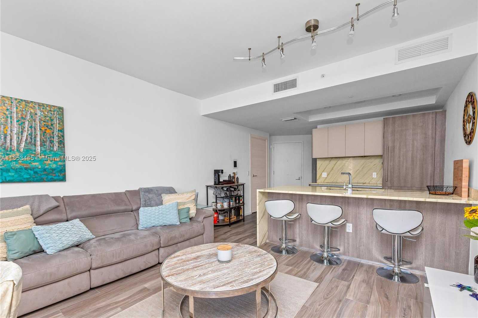Small Image of 801 SOUTH MIAMI AVE #2503, Miami Number 17
