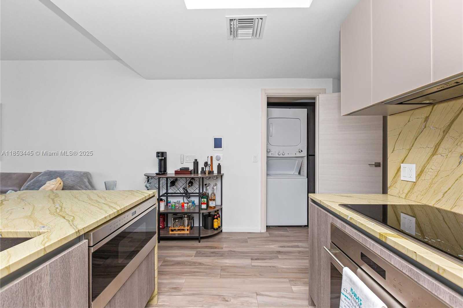 Small Image of 801 SOUTH MIAMI AVE #2503, Miami Number 18