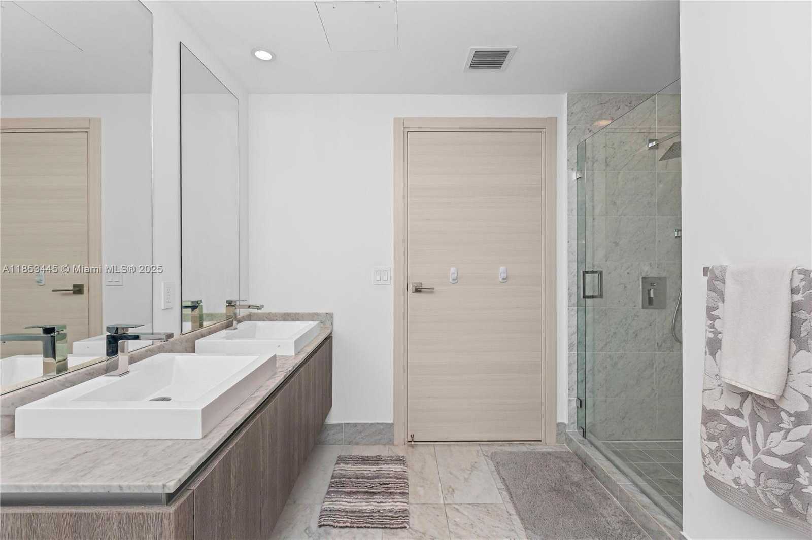 Small Image of 801 SOUTH MIAMI AVE #2503, Miami Number 26