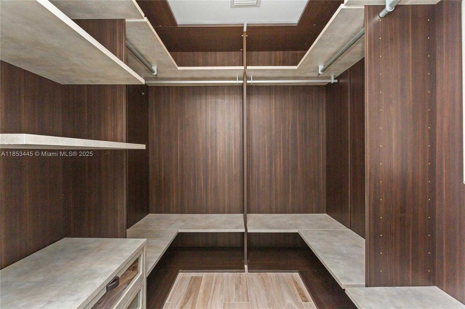 Small Image of 801 SOUTH MIAMI AVE #2503, Miami Number 28