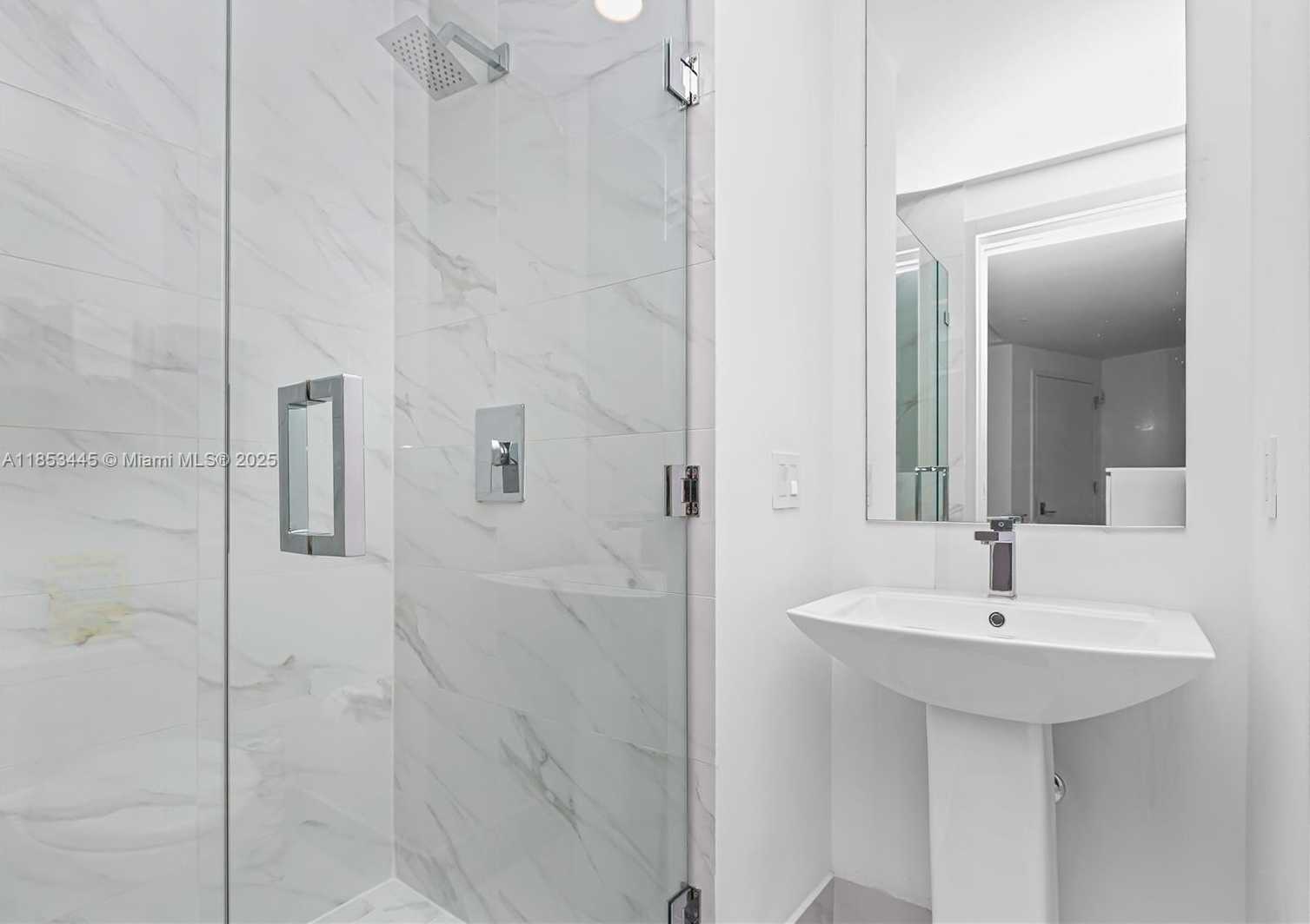 Small Image of 801 SOUTH MIAMI AVE #2503, Miami Number 31